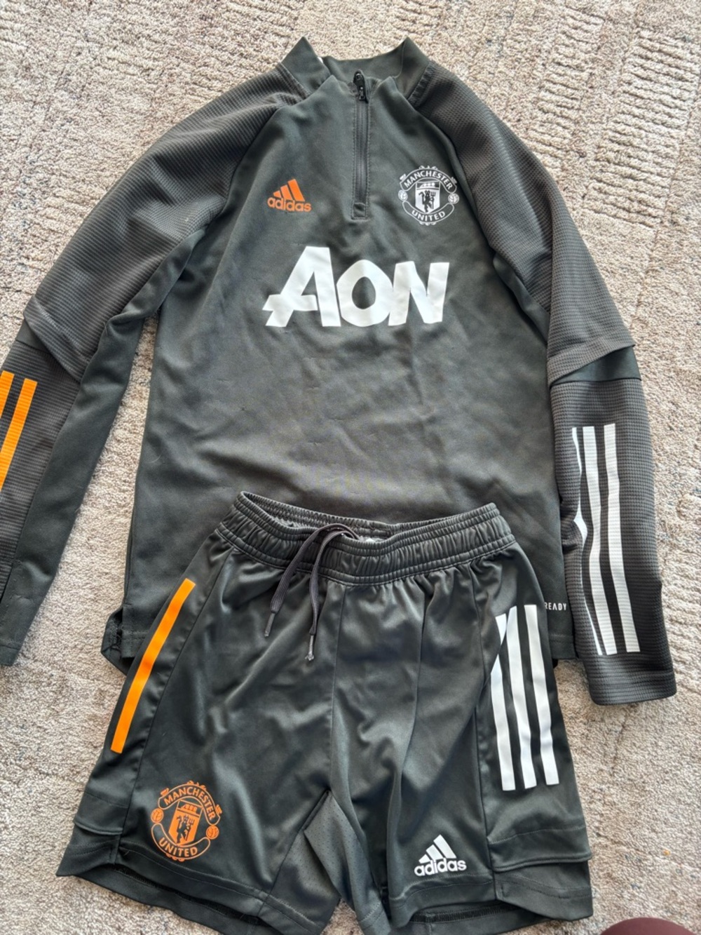 Adidas Youth Small Manchester United Training Set